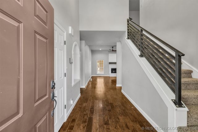 11515 S Mulberry Court, Jenks, OK 74037