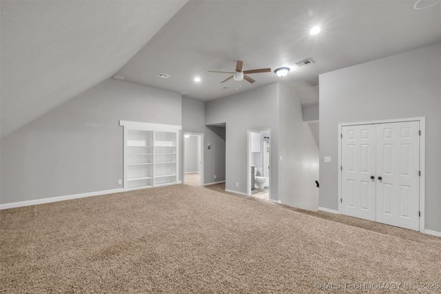 11515 S Mulberry Court, Jenks, OK 74037