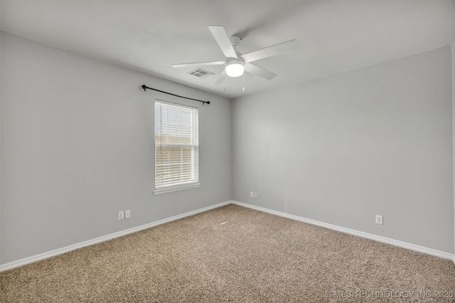 11515 S Mulberry Court, Jenks, OK 74037