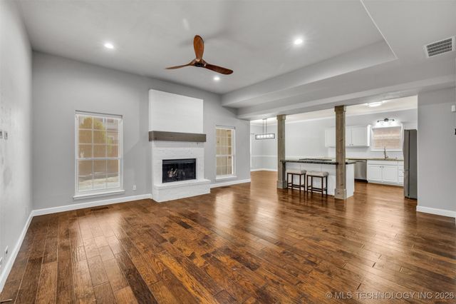 11515 S Mulberry Court, Jenks, OK 74037