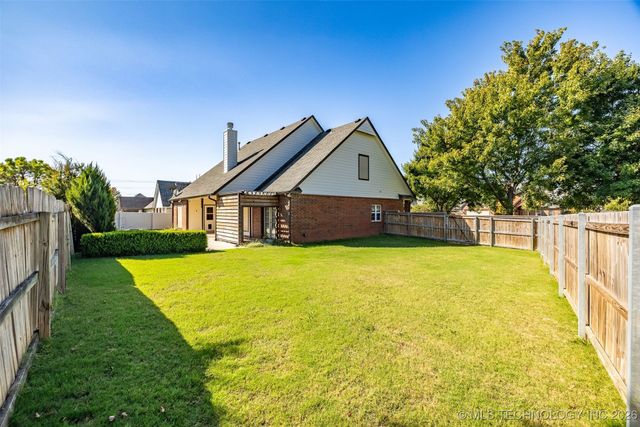 11515 S Mulberry Court, Jenks, OK 74037