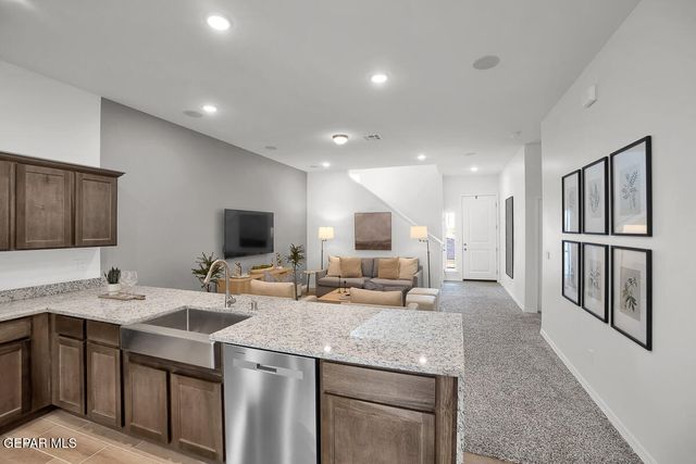 14301 Chris Zingo Lane, Horizon City, TX 79928