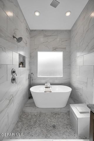 14301 Chris Zingo Lane, Horizon City, TX 79928