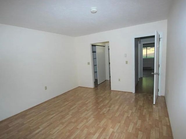 76 Highwood Dr 76, Franklin, MA 02038