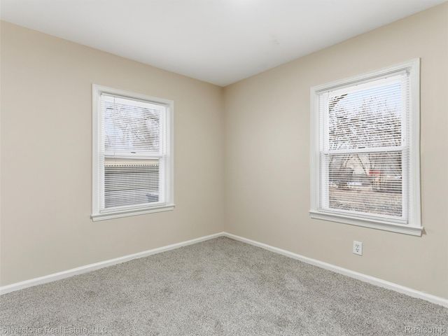 685 Northway Drive, Pontiac, MI 48342