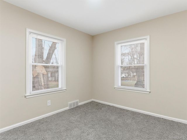 685 Northway Drive, Pontiac, MI 48342