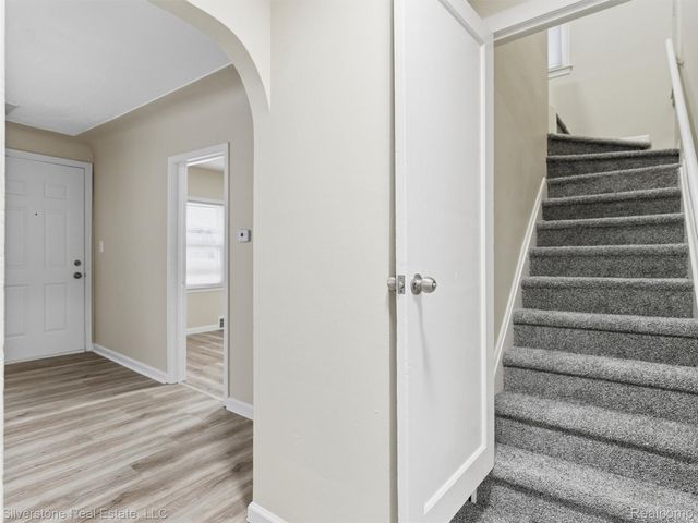 685 Northway Drive, Pontiac, MI 48342