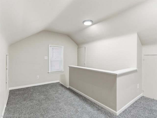 685 Northway Drive, Pontiac, MI 48342