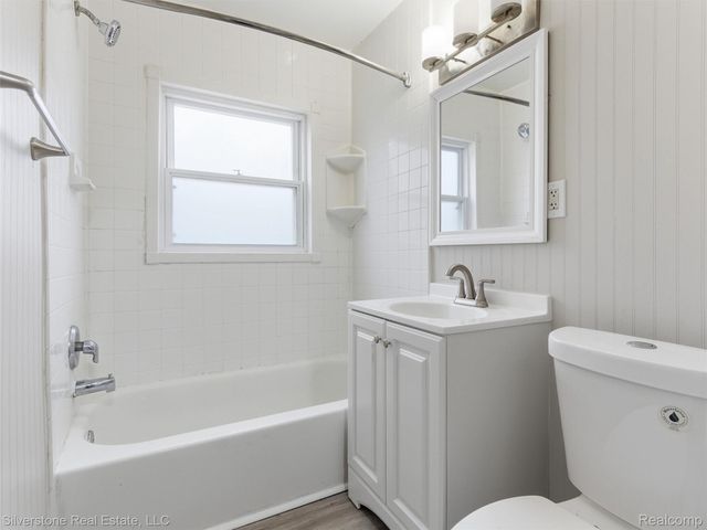 685 Northway Drive, Pontiac, MI 48342