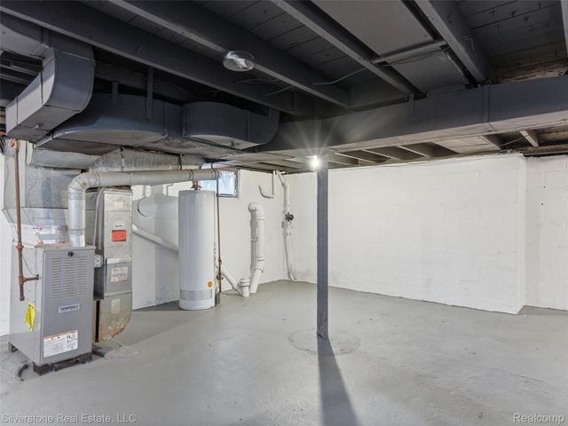 685 Northway Drive, Pontiac, MI 48342