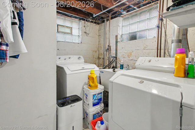 1118 Oxford Road, Berkley, MI 48072