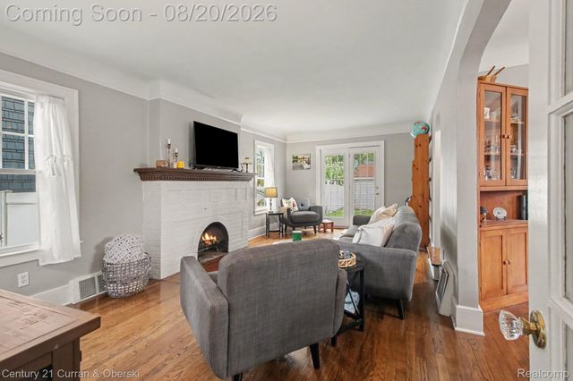 1118 Oxford Road, Berkley, MI 48072