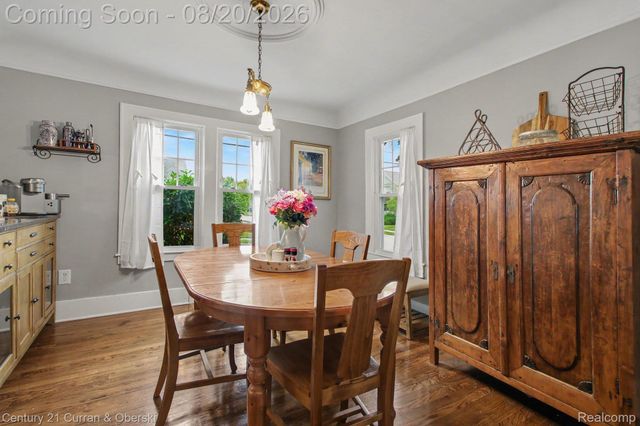 1118 Oxford Road, Berkley, MI 48072