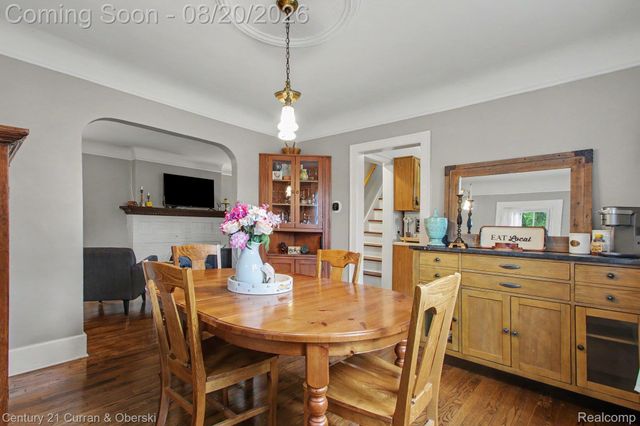 1118 Oxford Road, Berkley, MI 48072