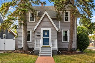 1118 Oxford Road, Berkley, MI 48072
