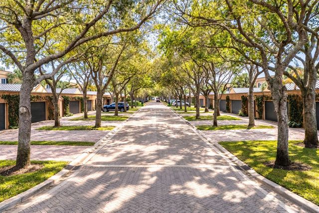 11627 SE Florida Avenue, Hobe Sound, FL 33455