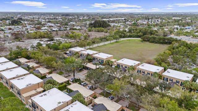 11627 SE Florida Avenue, Hobe Sound, FL 33455