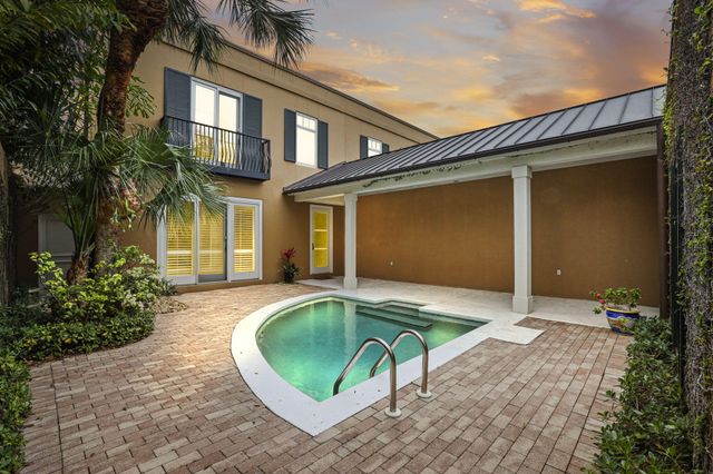 11627 SE Florida Avenue, Hobe Sound, FL 33455