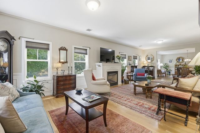 73 Gray Street A, Billerica, MA 01821