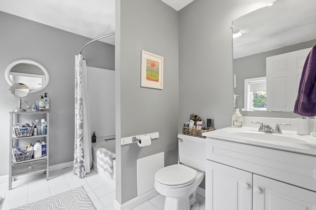 73 Gray Street A, Billerica, MA 01821