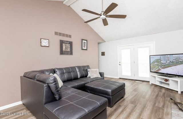 4322 Lochridge Pkwy, Jeffersontown, KY 40299