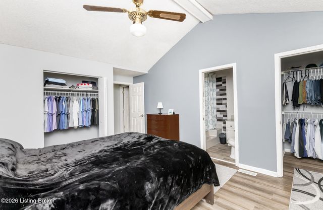4322 Lochridge Pkwy, Jeffersontown, KY 40299