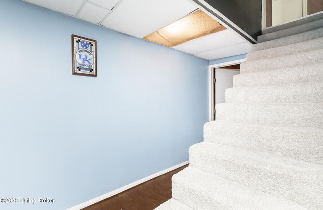 4322 Lochridge Pkwy, Jeffersontown, KY 40299
