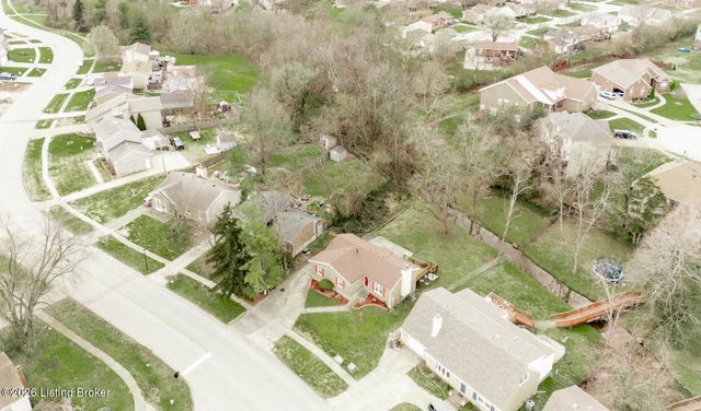 4322 Lochridge Pkwy, Jeffersontown, KY 40299