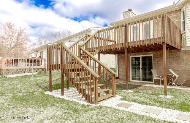 4322 Lochridge Pkwy, Jeffersontown, KY 40299