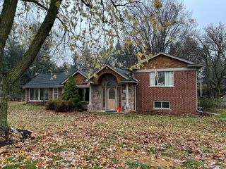 48441 N Territorial Road, Plymouth Charter Township, MI 48170