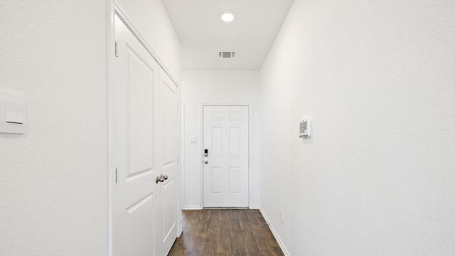 181 A HARRISON XING, Uhland, TX 78640