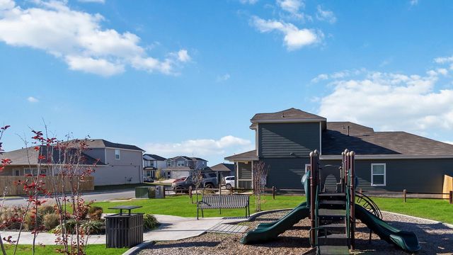 181 A HARRISON XING, Uhland, TX 78640