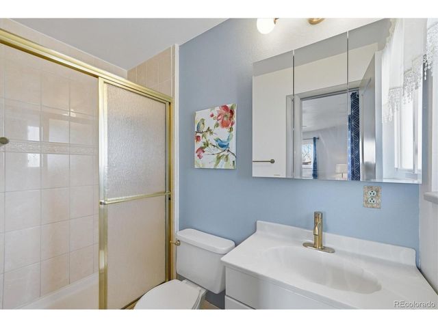 1423 W 100th Pl, Northglenn, CO 80260