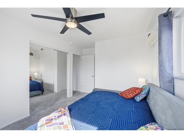 1423 W 100th Pl, Northglenn, CO 80260