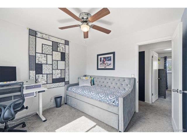 1423 W 100th Pl, Northglenn, CO 80260