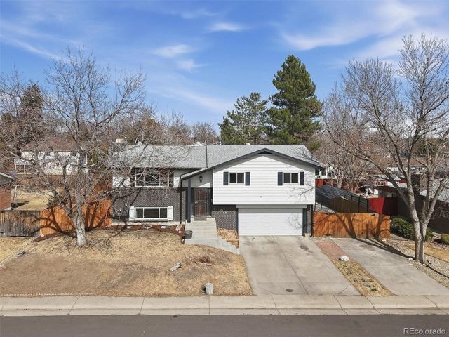 1423 W 100th Pl, Northglenn, CO 80260