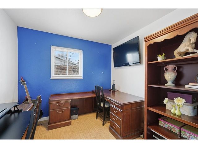 1423 W 100th Pl, Northglenn, CO 80260