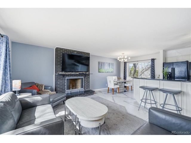 1423 W 100th Pl, Northglenn, CO 80260