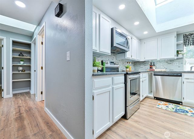 2313 Ponderosa Drive SE, Port Orchard, WA 98366