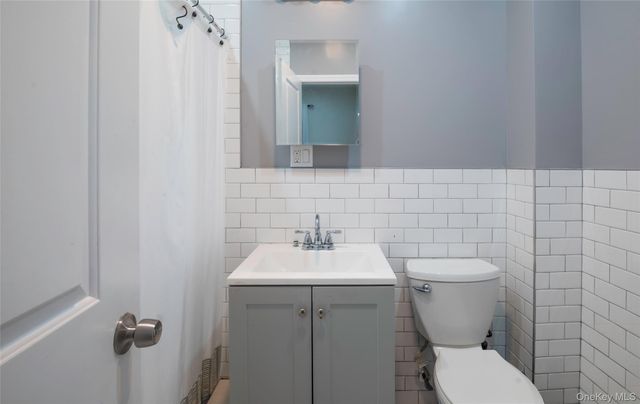 8717 160th Street, Jamaica, NY 11432