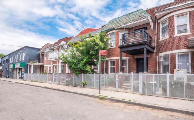 8717 160th Street, Jamaica, NY 11432