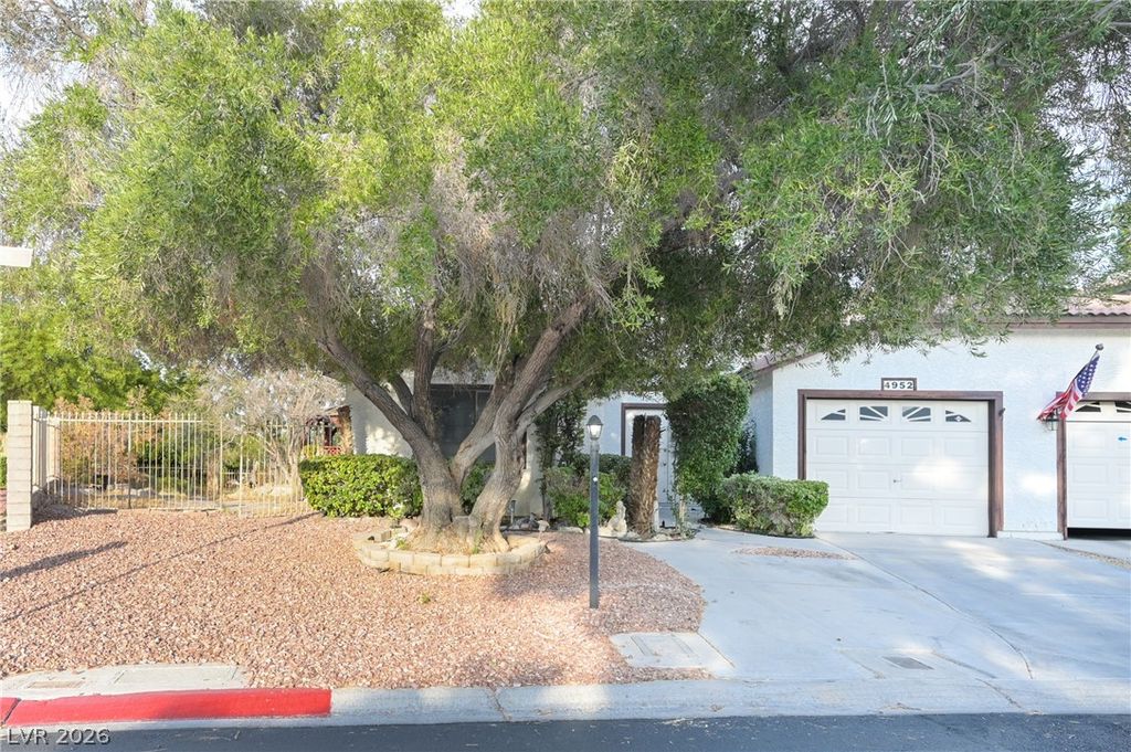 4952 Birch Bay Lane, Las Vegas, NV 89130 — photo 4