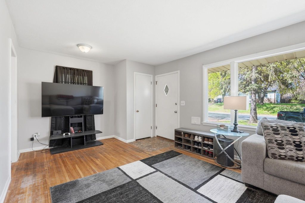 4851 2 1/2 Street NE, Fridley, MN 55421 — photo 4
