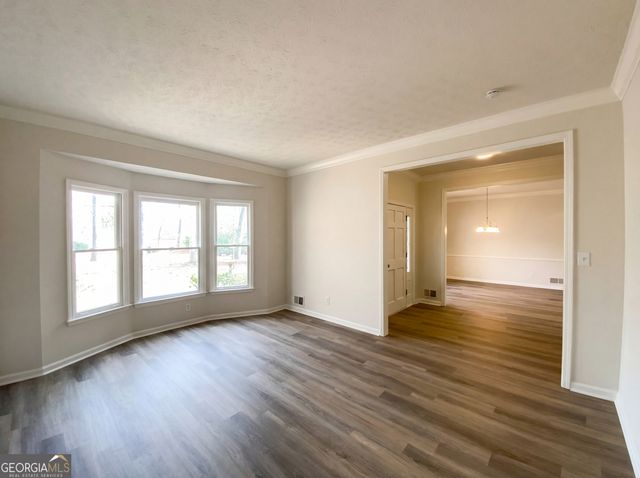 8201 Greens Court, Jonesboro, GA 30236