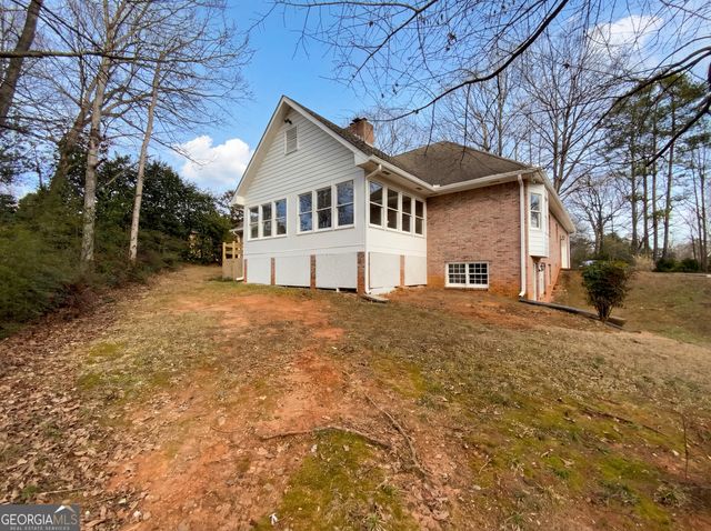 8201 Greens Court, Jonesboro, GA 30236