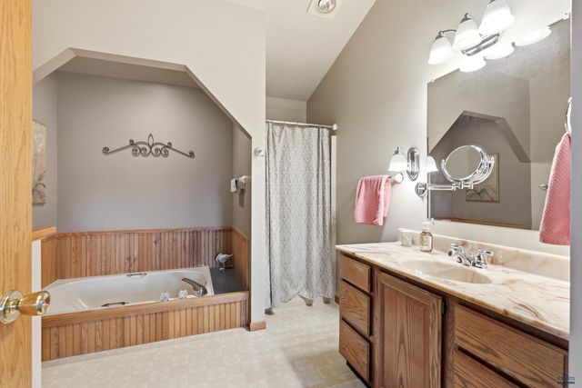 13100 GEARY BLVD, Rapid City, SD 57702
