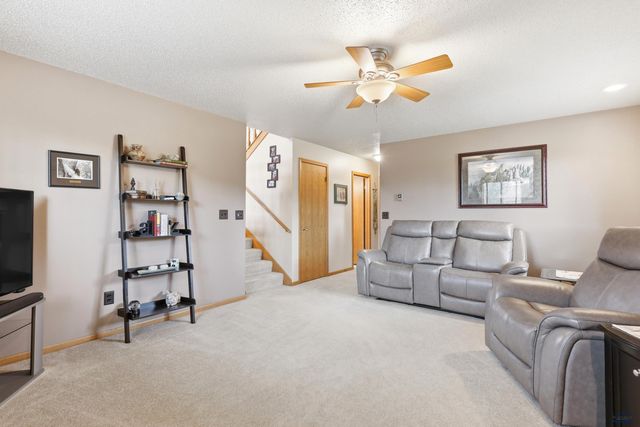 13100 GEARY BLVD, Rapid City, SD 57702