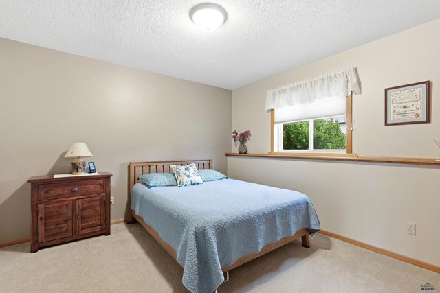 13100 GEARY BLVD, Rapid City, SD 57702