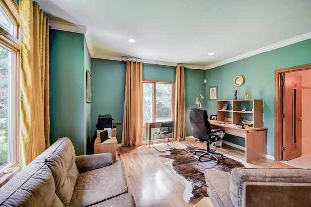 7 Mccampbell Road, Holmdel, NJ 07733
