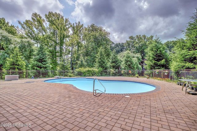 7 Mccampbell Road, Holmdel, NJ 07733